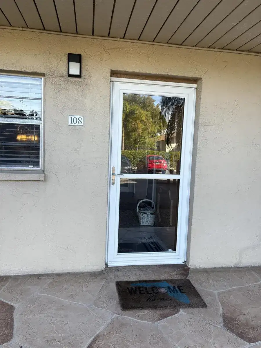330 NE 26th Avenue Apt 108, Boynton Beach FL 33435 photo 2