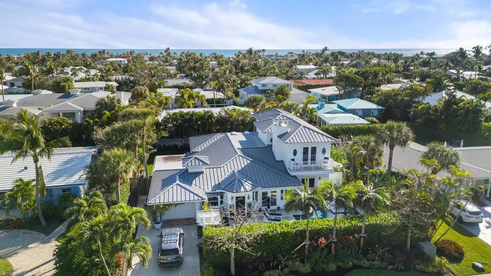 122 Lighthouse Drive, Jupiter Inlet Colony FL 33469