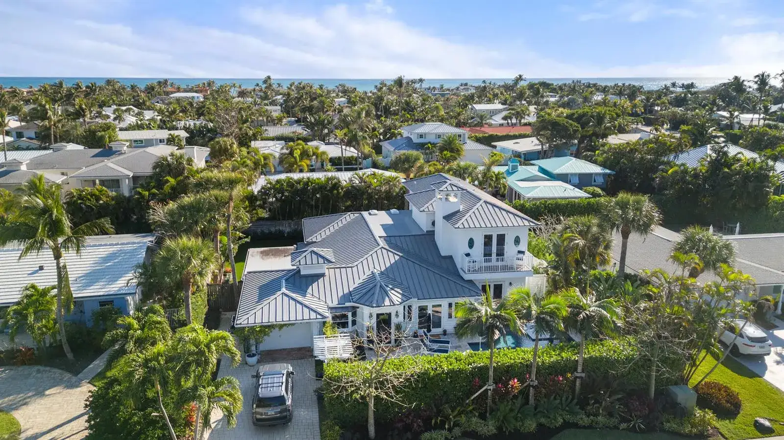 122 Lighthouse Drive, Jupiter Inlet Colony FL 33469