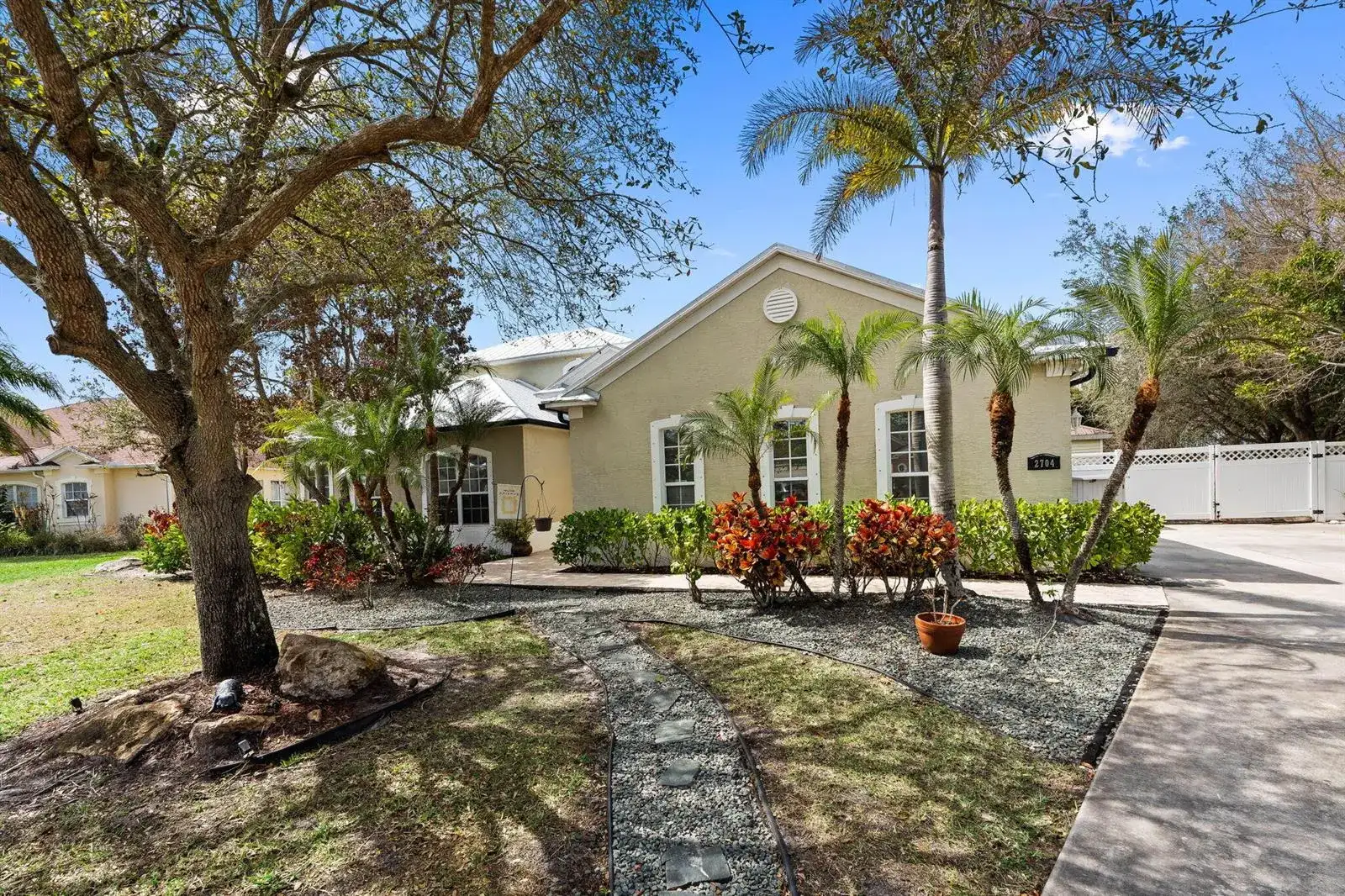 2704 Serenity Circle N, Fort Pierce FL 34981 photo 5