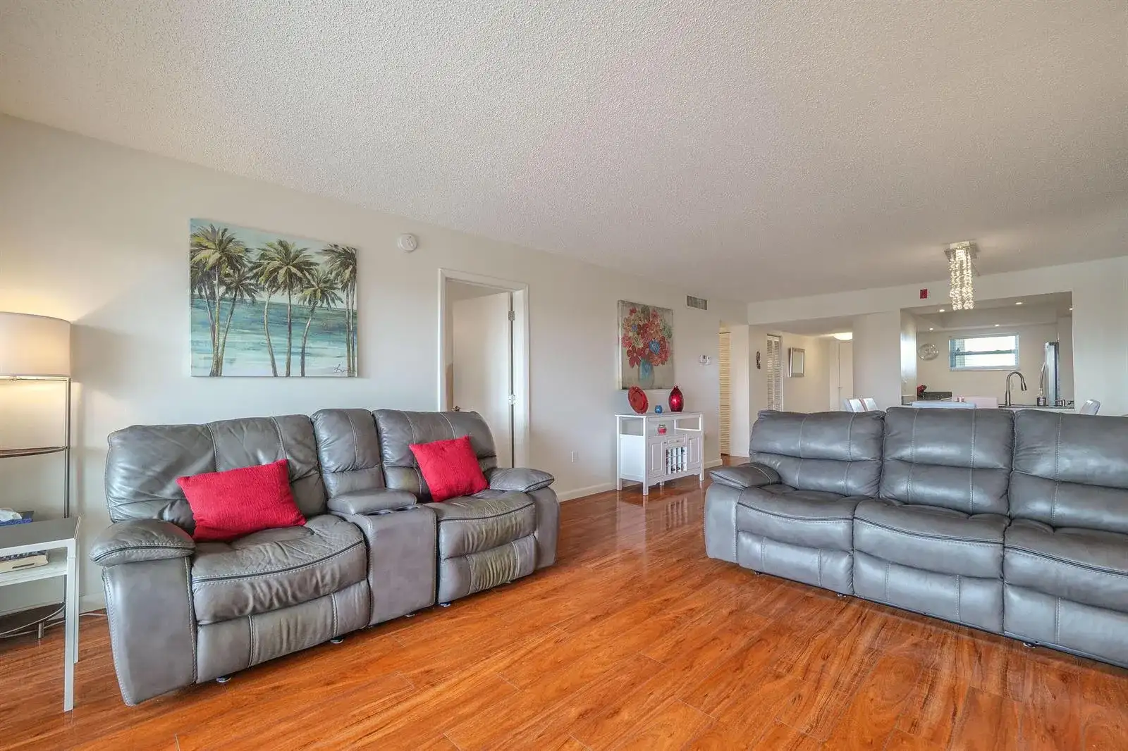 3930 Inverrary Boulevard # d, Lauderhill FL 33319 photo 5