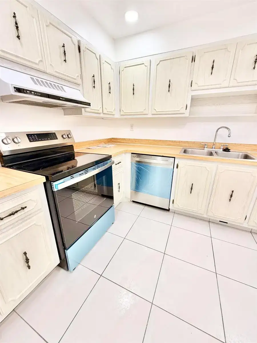 531 N Ocean Boulevard # 805, Pompano Beach FL 33062 photo 5