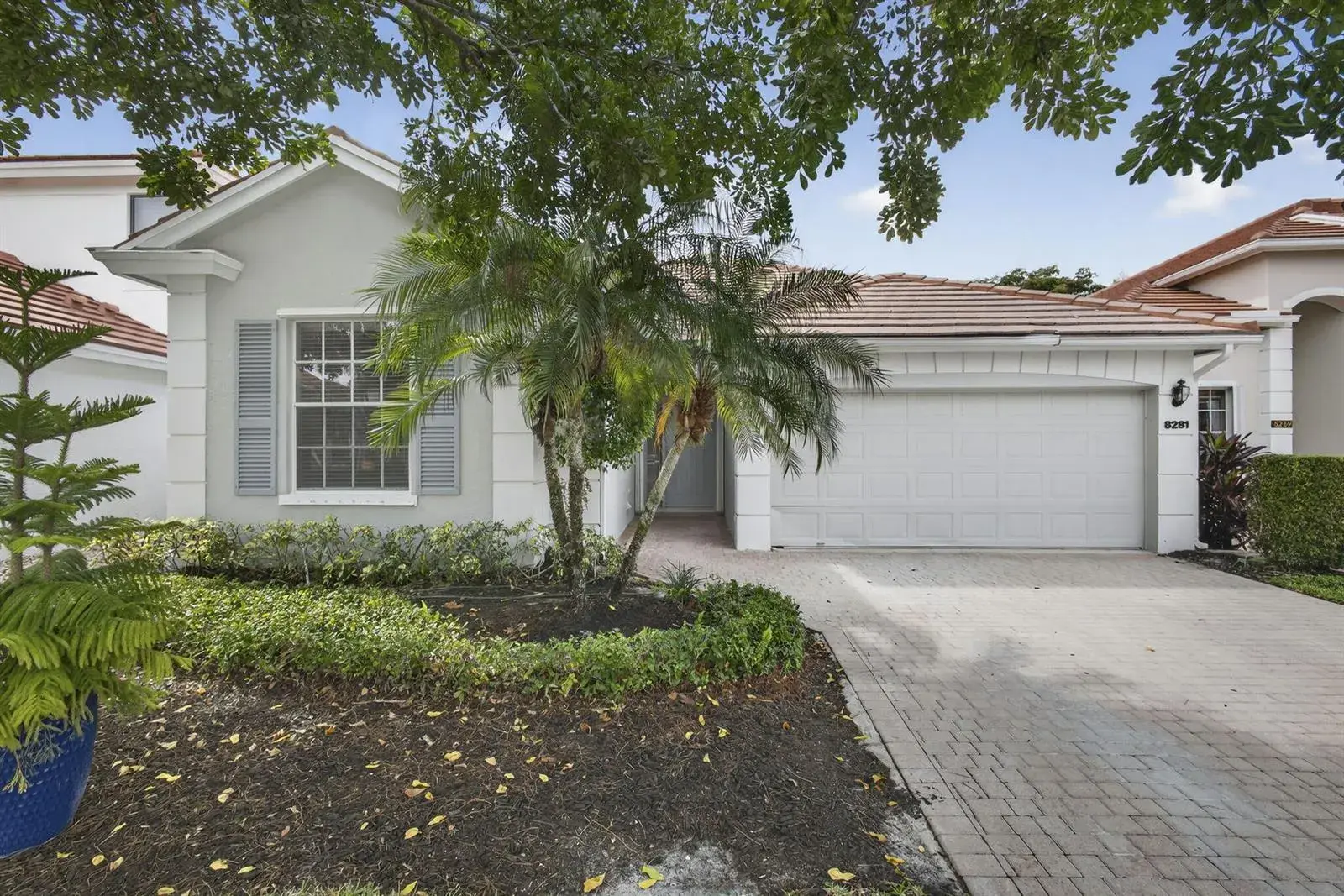 8281 Heritage Club Dr Drive, West Palm Beach FL 33412