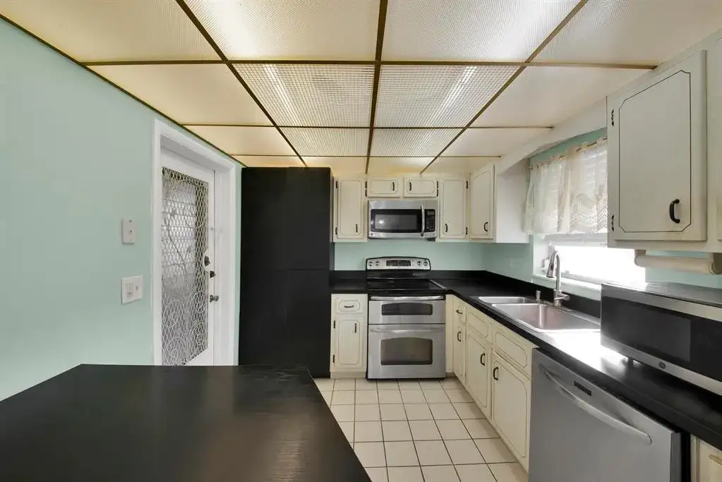 5300 Washington Street # G321, Pembroke Pines FL 33025 photo 2