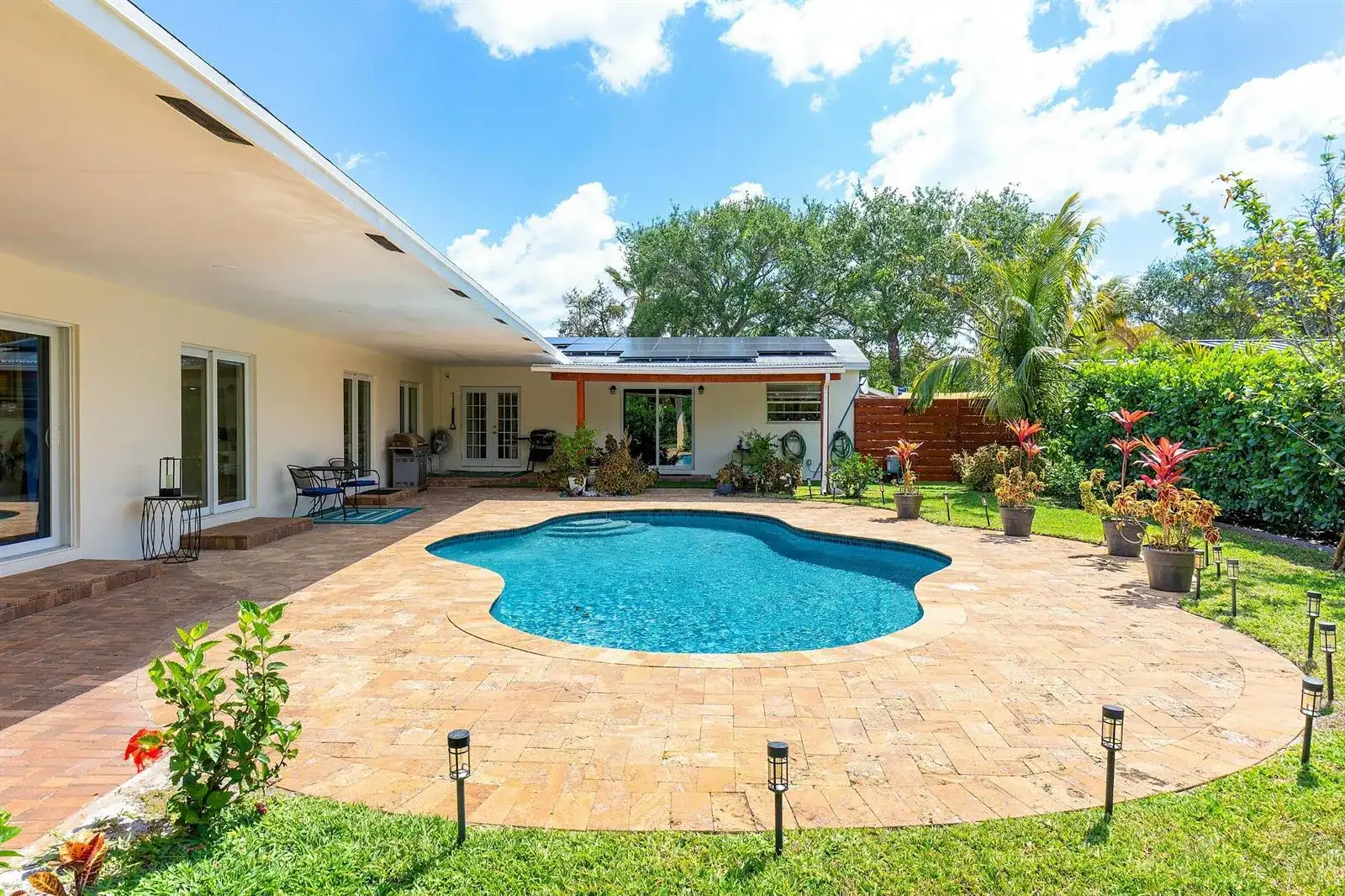 1650 NE 3rd Avenue, Delray Beach FL 33444 photo 2