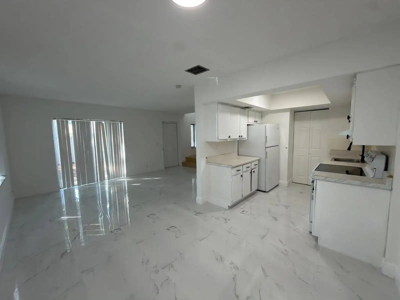 5702 NW 22nd Court # b, Lauderhill FL 33313 photo 5