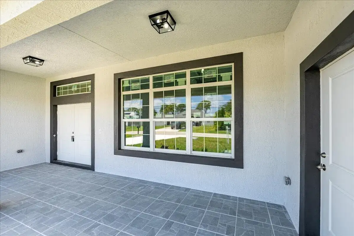 5360 NW Akbar Terrace, Port St. Lucie FL 34986 photo 2