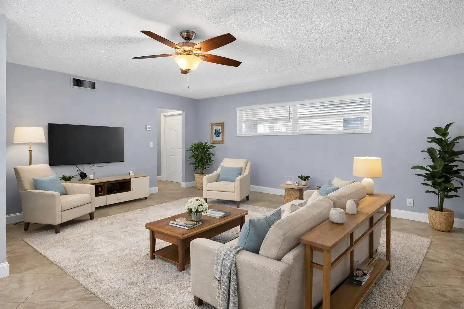 18 Colonial Club Drive # 203, Boynton Beach FL 33435 photo 2