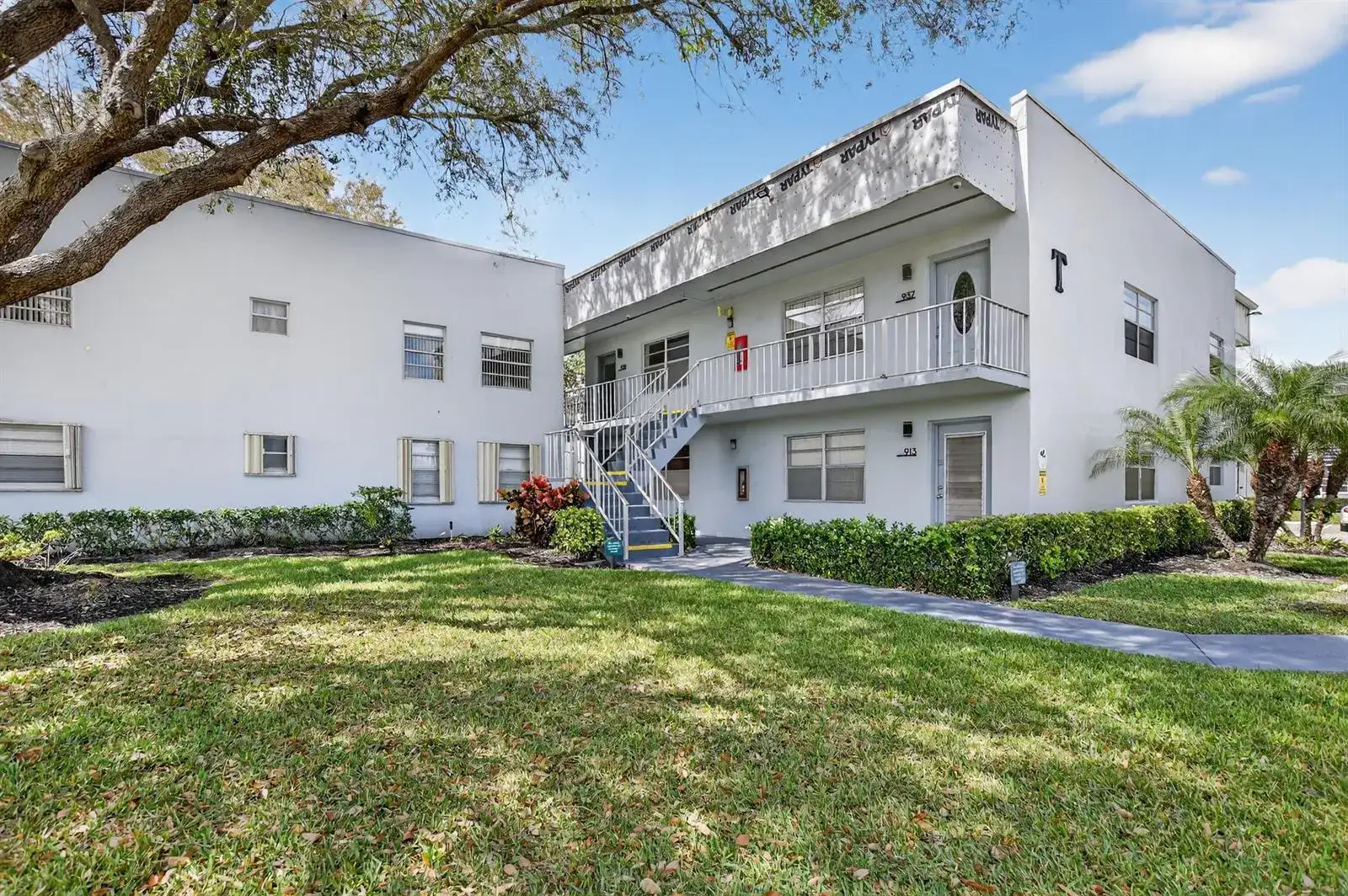 944 Normandy Trail # 944, Delray Beach FL 33484 photo 2