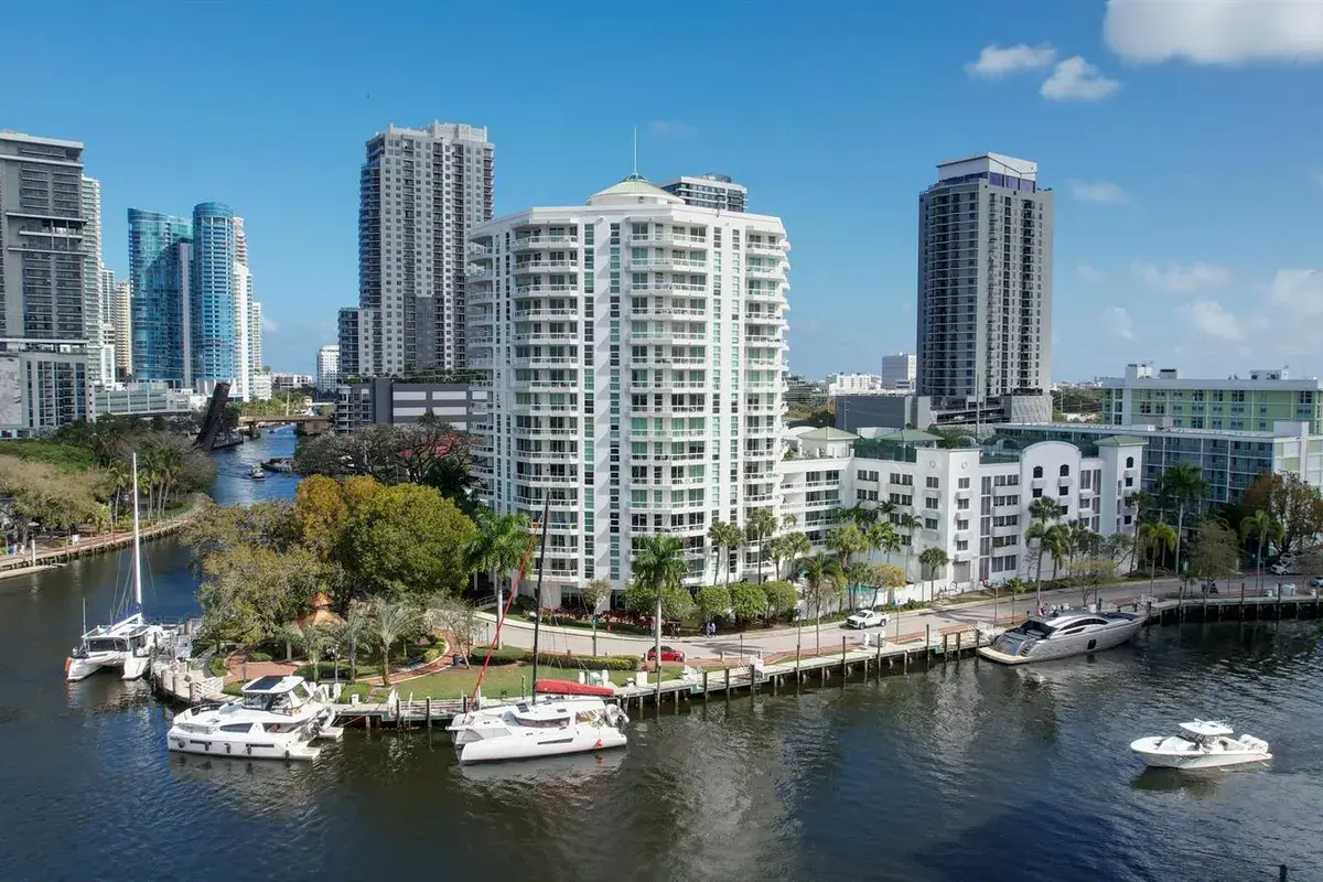 401 SW 4th Avenue # 402, Fort Lauderdale FL 33315