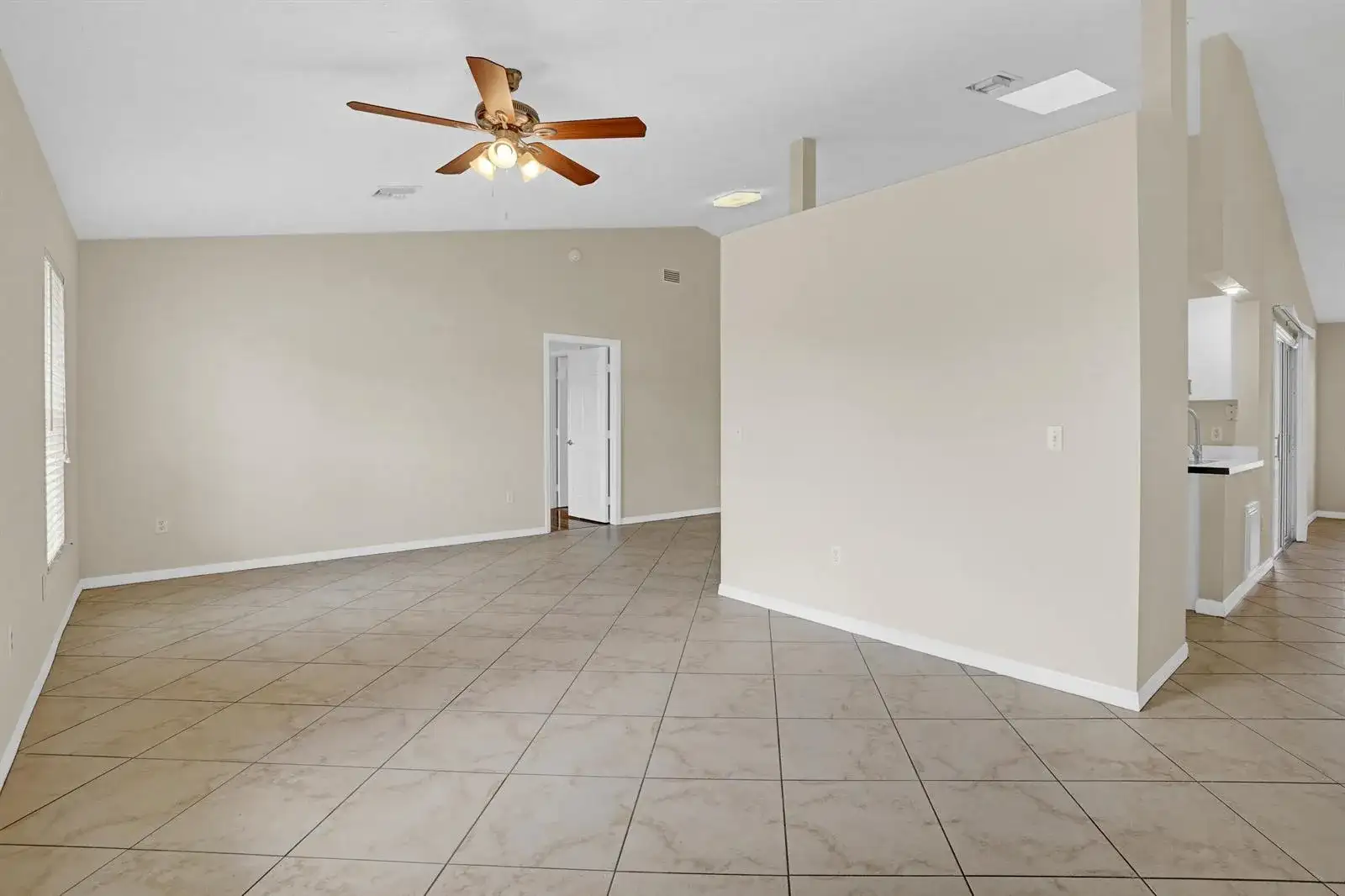 261 SW Parish Terrace, Port St. Lucie FL 34984 photo 5
