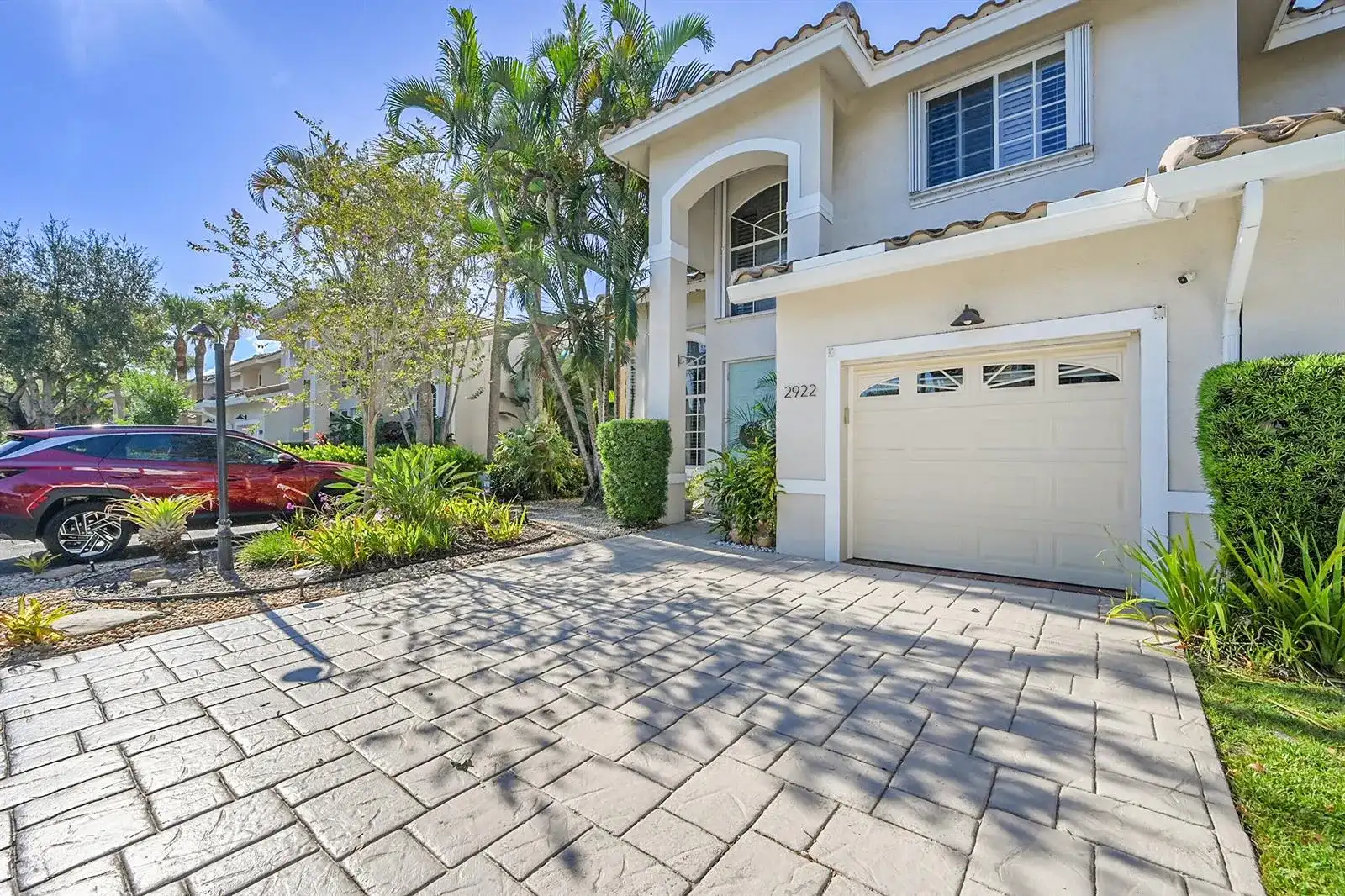 2922 Port Royale Lane S, Fort Lauderdale FL 33308