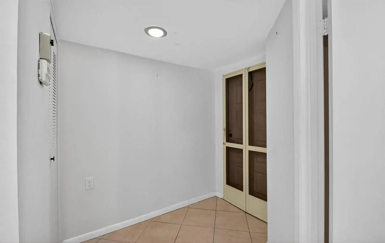 5040 Rose Hill Drive # 206, Boynton Beach FL 33437 photo 5