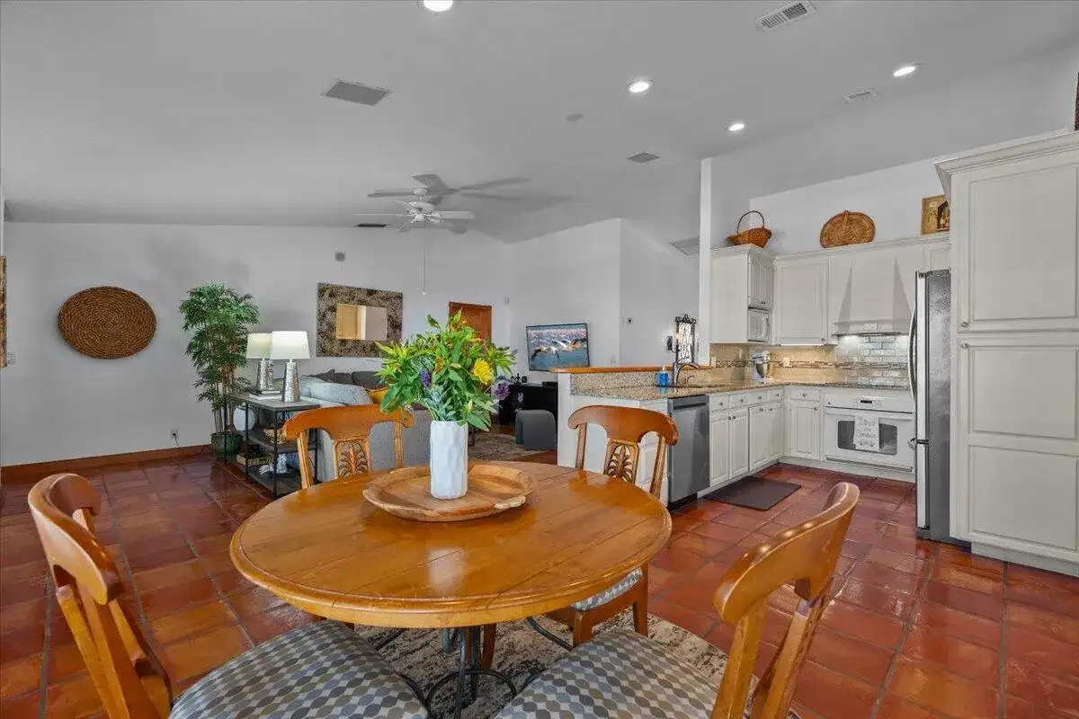 103 Olympus Circle, Jupiter FL 33477 photo 4