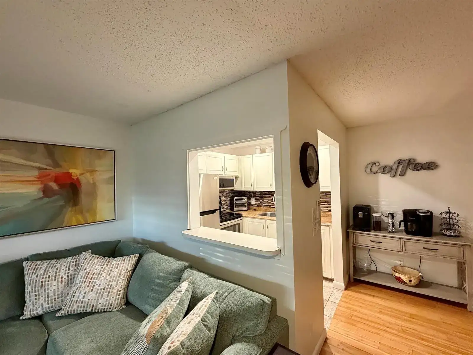 335 Durham J, Deerfield Beach FL 33442 photo 2