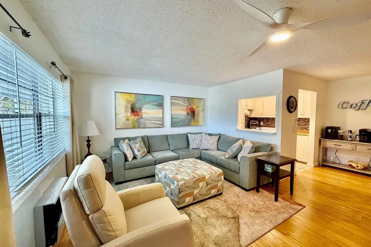 335 Durham J, Deerfield Beach FL 33442