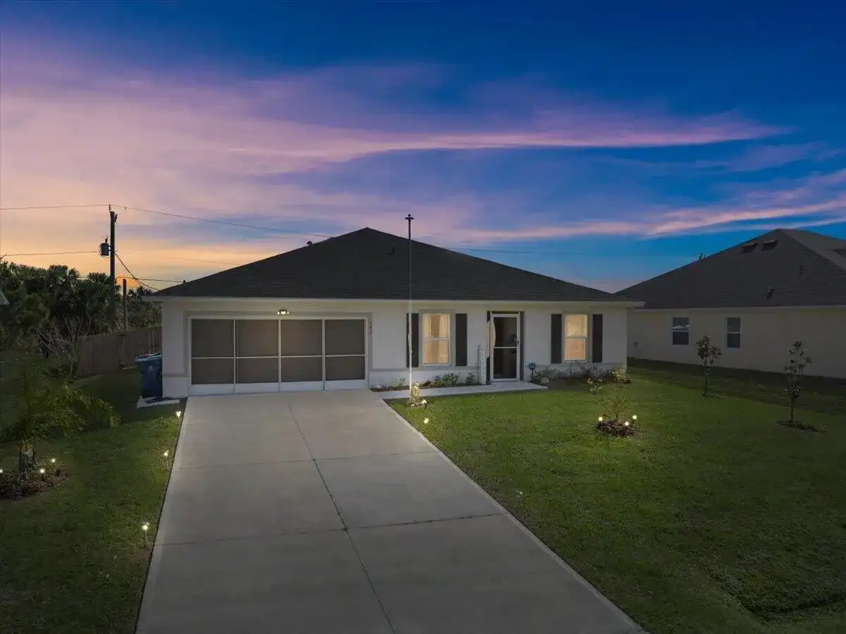 542 Mimosa Street SW, Palm Bay FL 32908