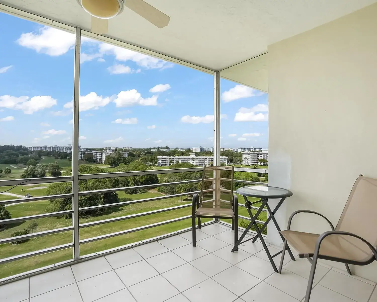 2671 S Course Drive # 907, Pompano Beach FL 33069