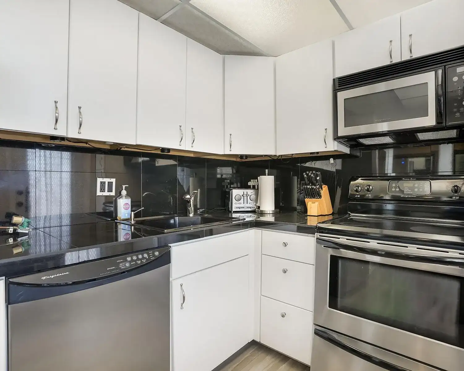 2671 S Course Drive # 907, Pompano Beach FL 33069 photo 2