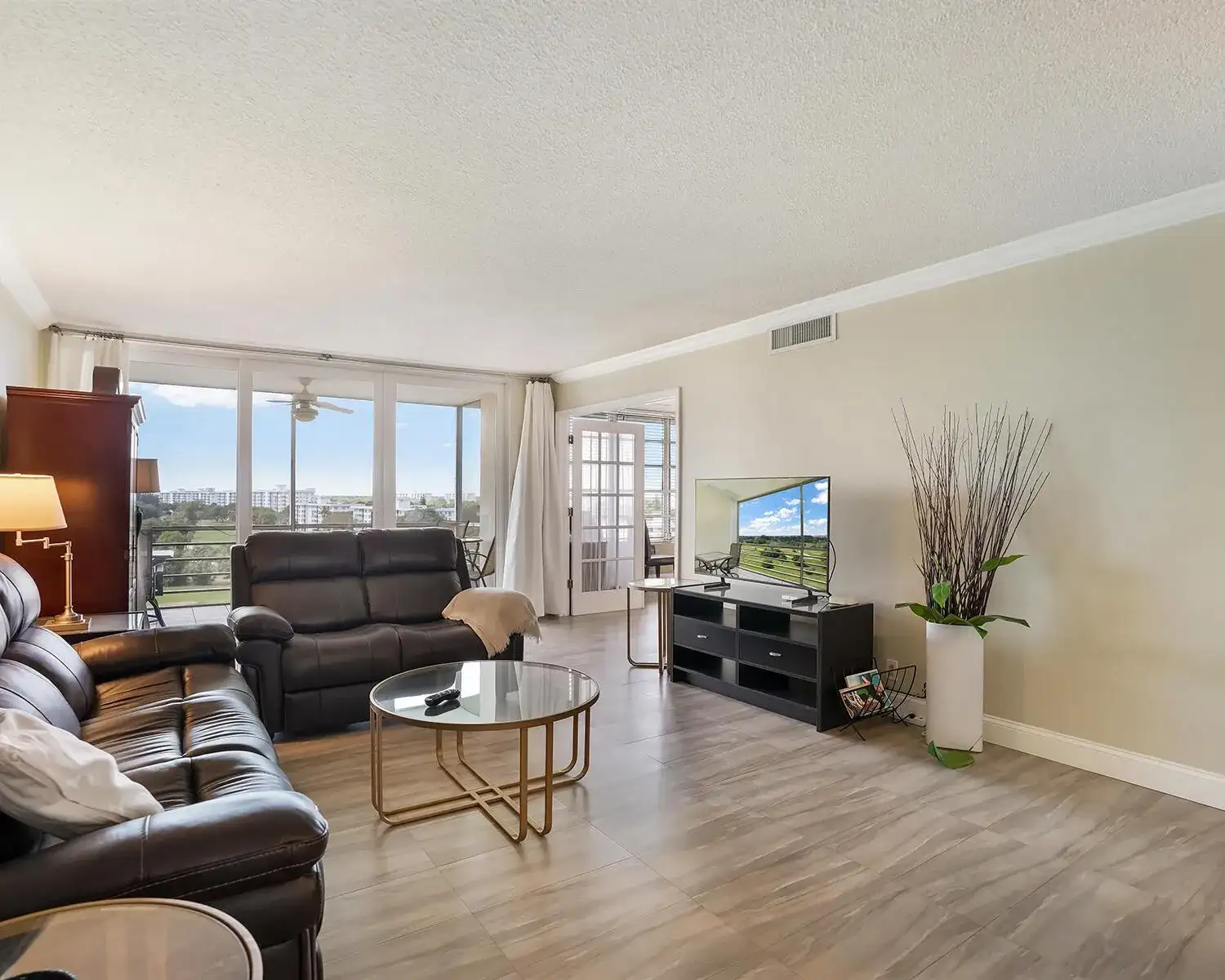 2671 S Course Drive # 907, Pompano Beach FL 33069 photo 4