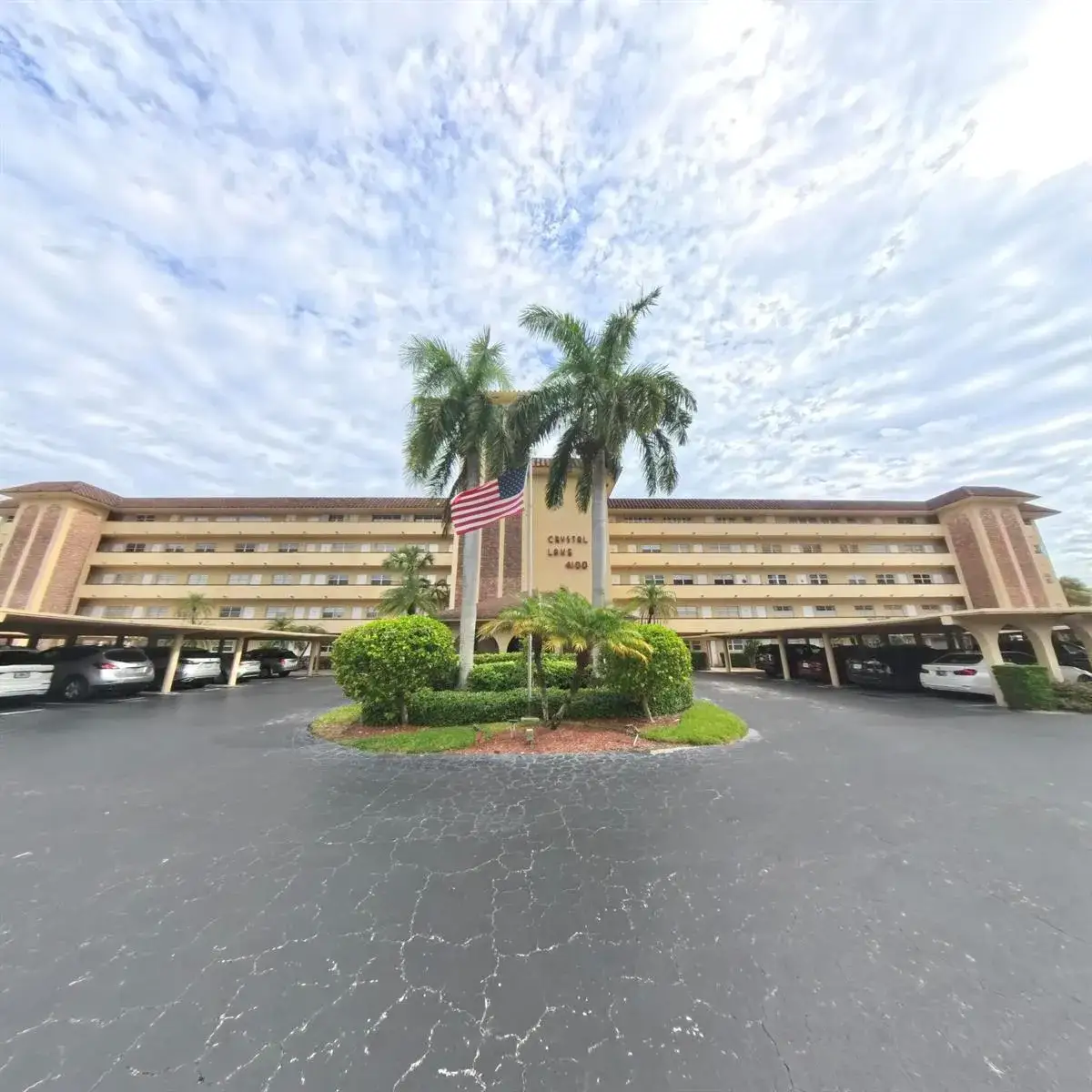 4100 Crystal Lake Drive # 209, Pompano Beach FL 33064