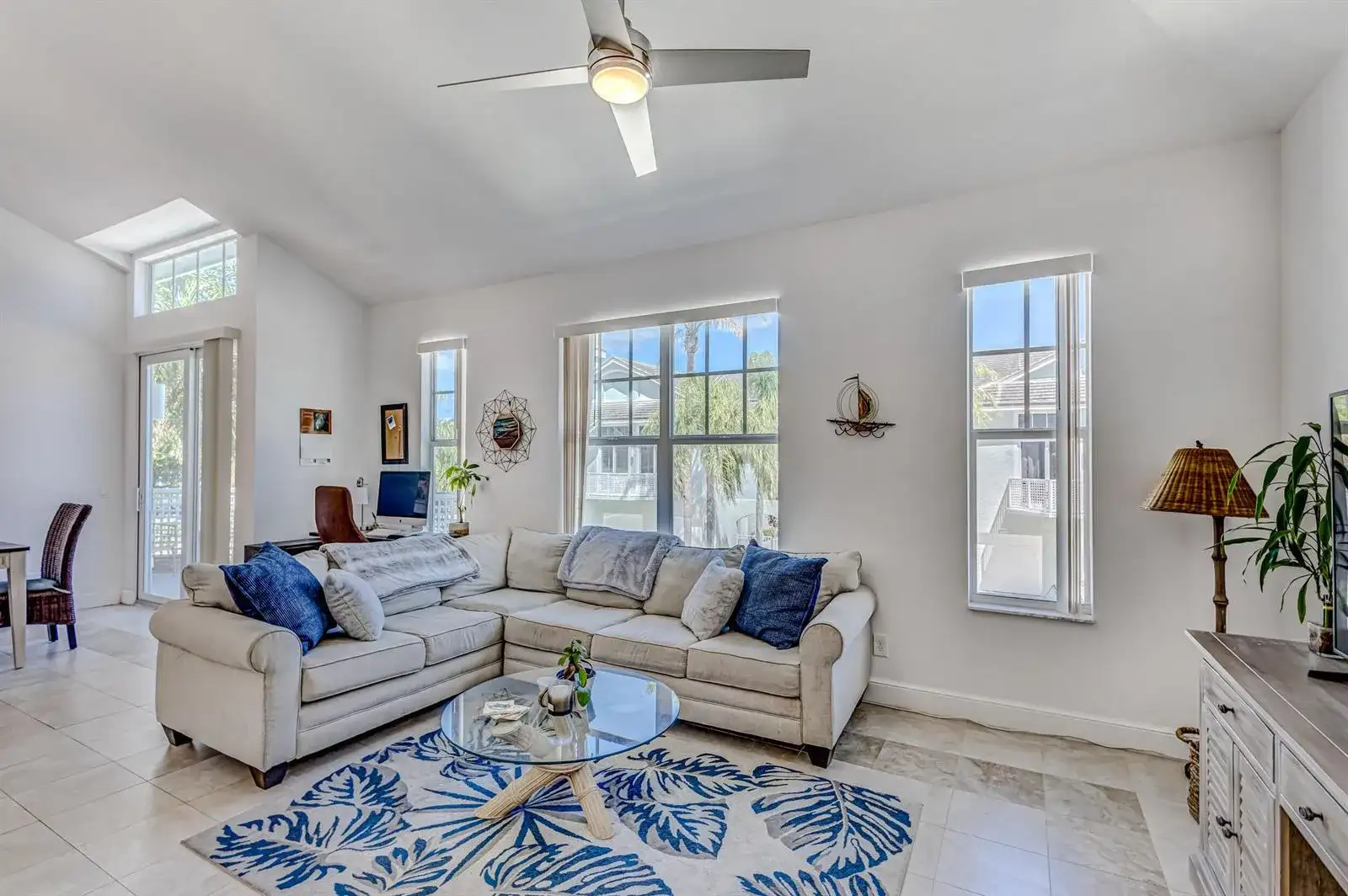 1701 Mizzenmast Way, Jupiter FL 33477 photo 2