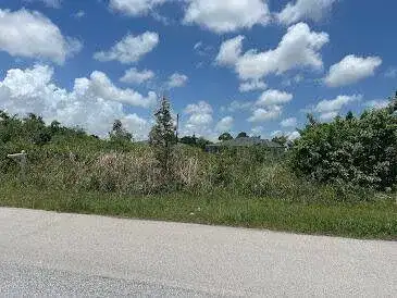 1285 SW Patricia Avenue, Port St. Lucie FL 34953 photo 2
