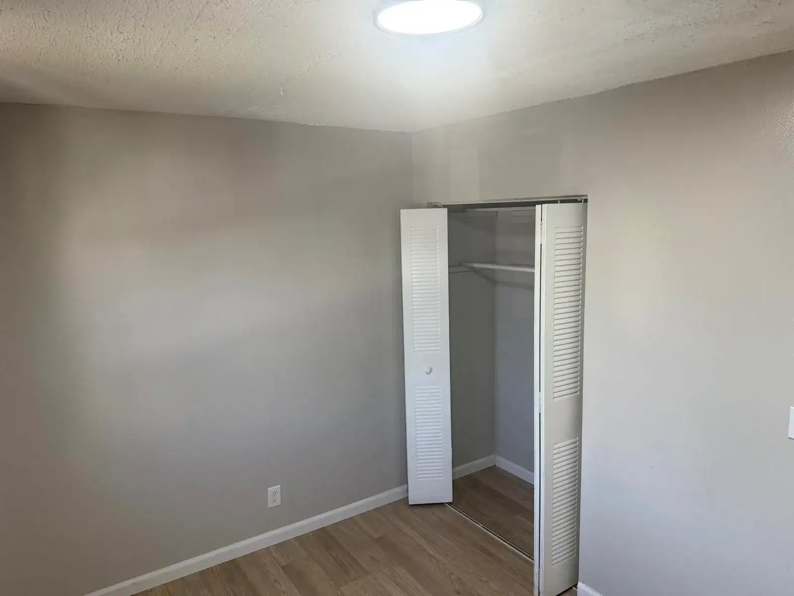 1358 Silverado, North Lauderdale FL 33068 photo 4