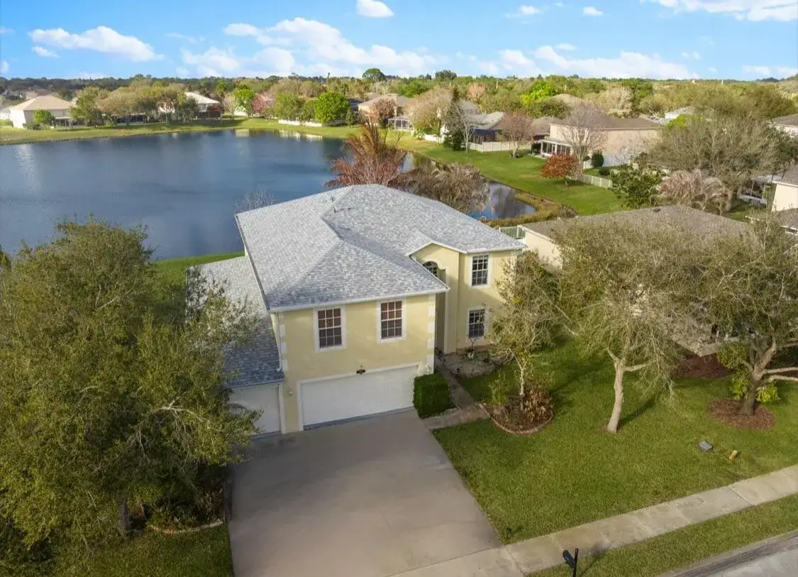 6052 Ridge Lake Circle, Vero Beach FL 32967