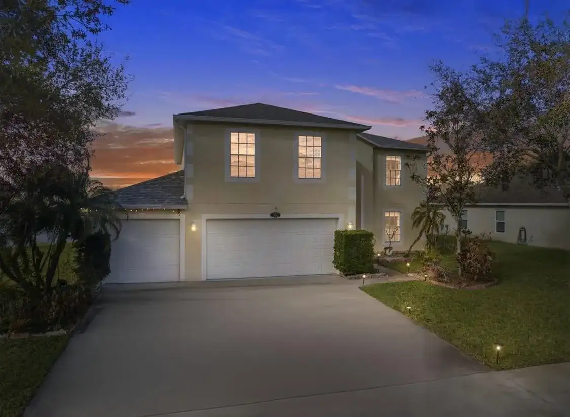 6052 Ridge Lake Circle, Vero Beach FL 32967 photo 3