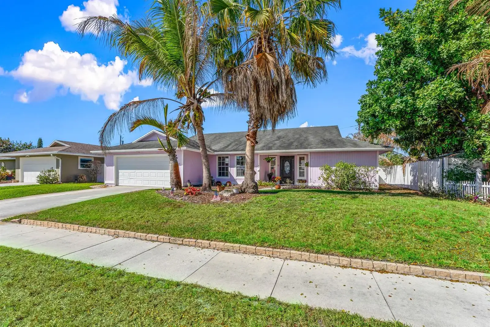 4153 Russell Street, Jupiter FL 33469 photo 2