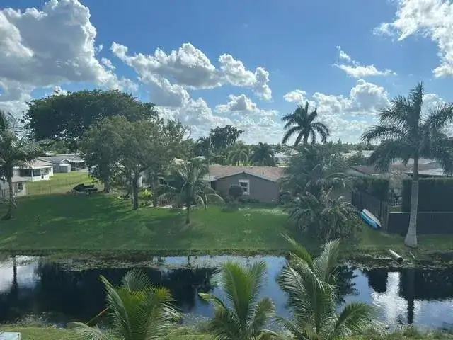6770 Royal Palm Boulevard # 301, Margate FL 33063 photo 2