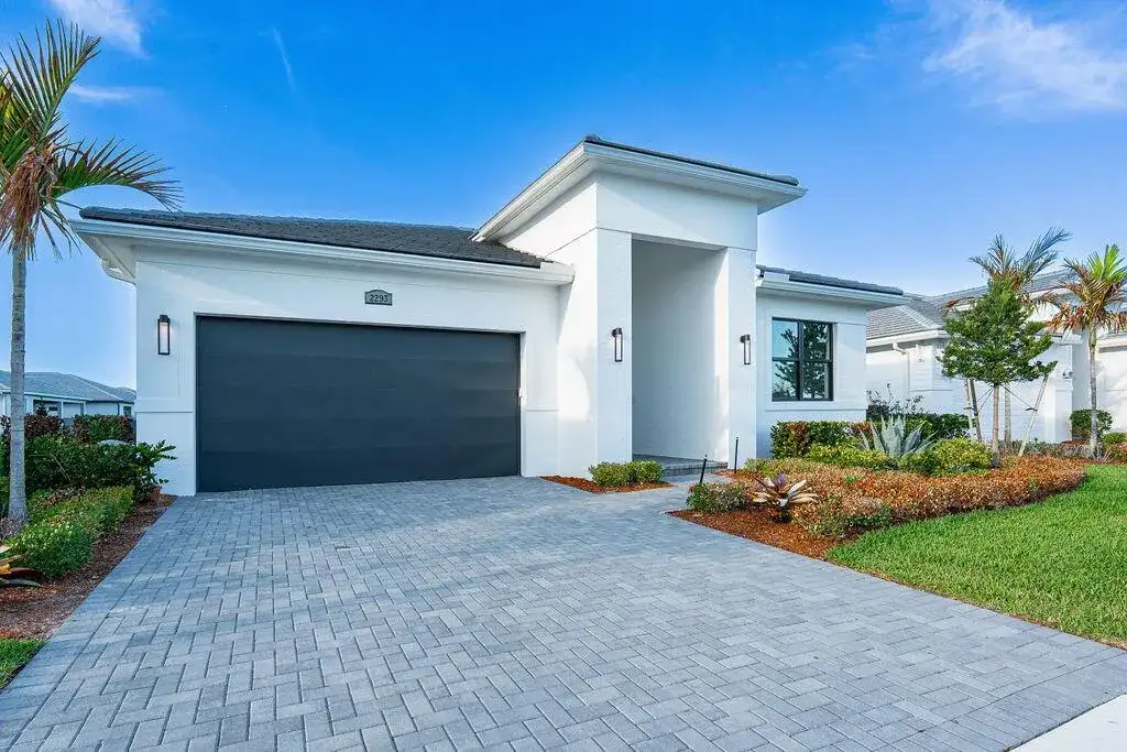 2293 SE Canopy Cove Lane, Port St. Lucie FL 34984 photo 4
