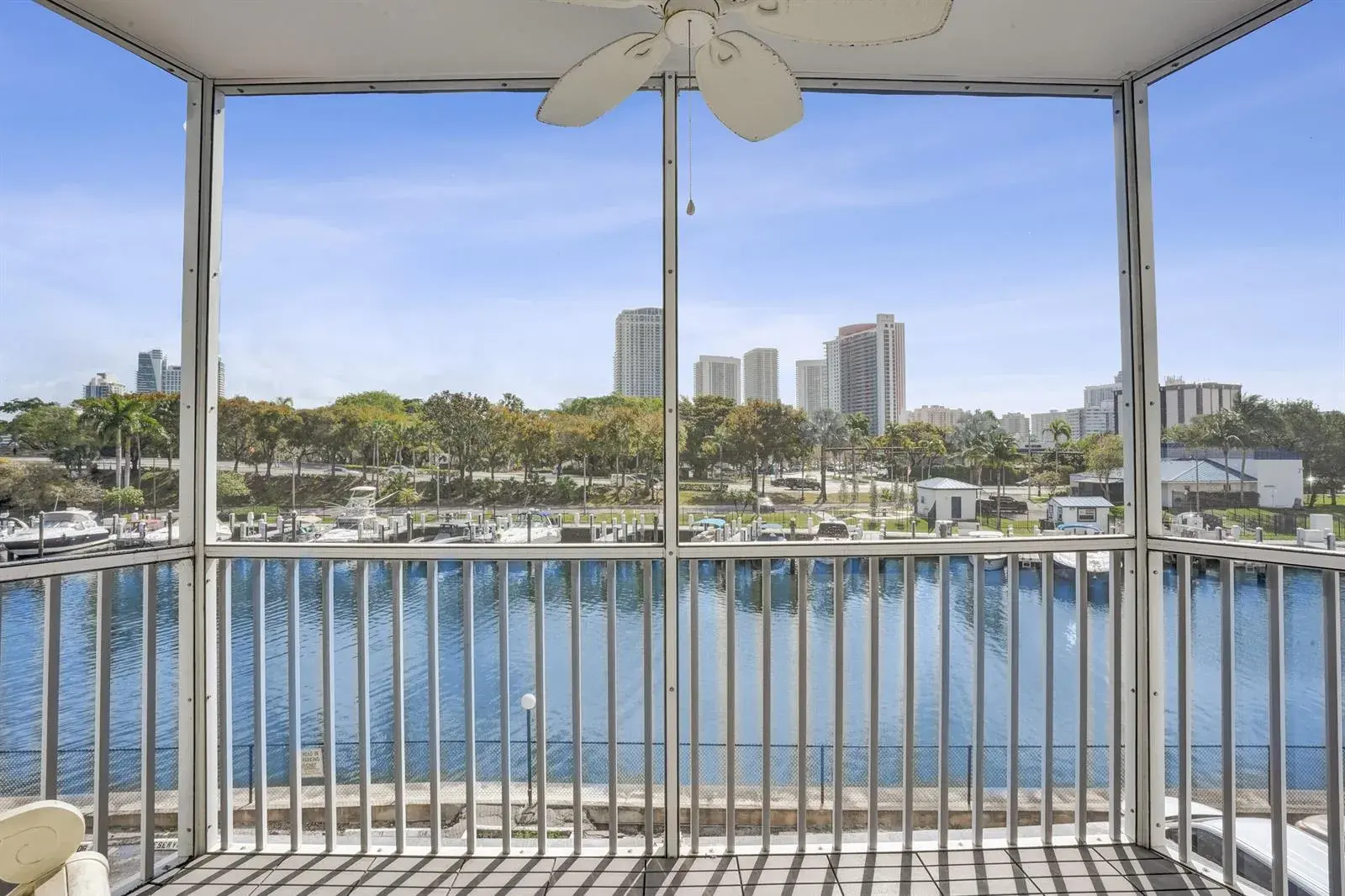 200 Diplomat Parkway # 326, Hallandale Beach FL 33009