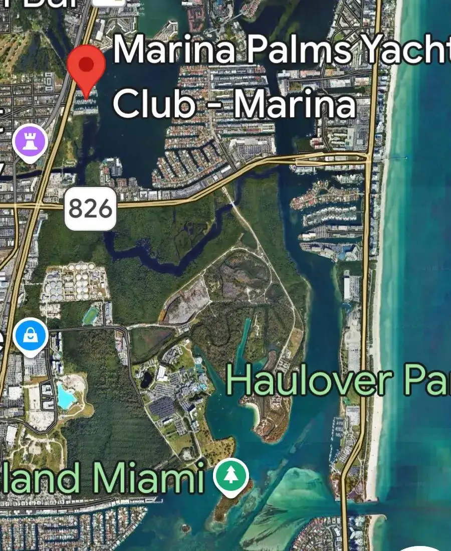 17211 Biscayne Boulevard, North Miami Beach FL 33160 photo 2