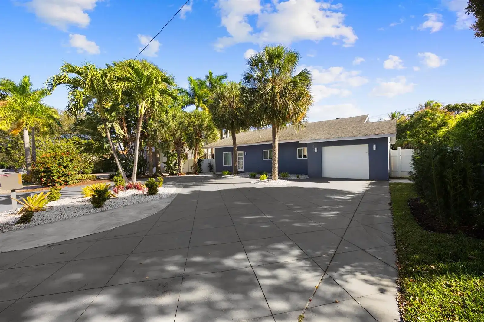 930 NW 4th Court, Boca Raton FL 33432 photo 2