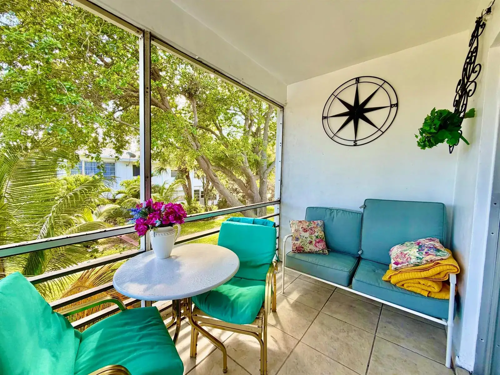 2551 W Golf Boulevard # 204, Pompano Beach FL 33064
