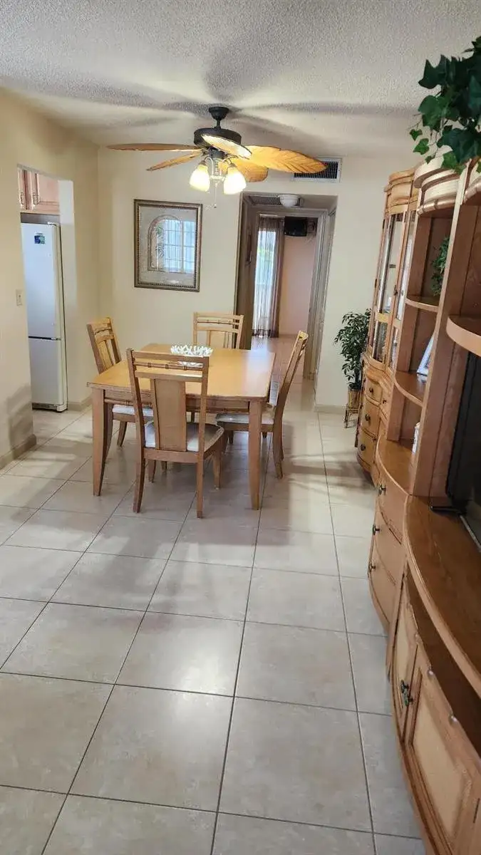 96 Andover D, West Palm Beach FL 33417 photo 3