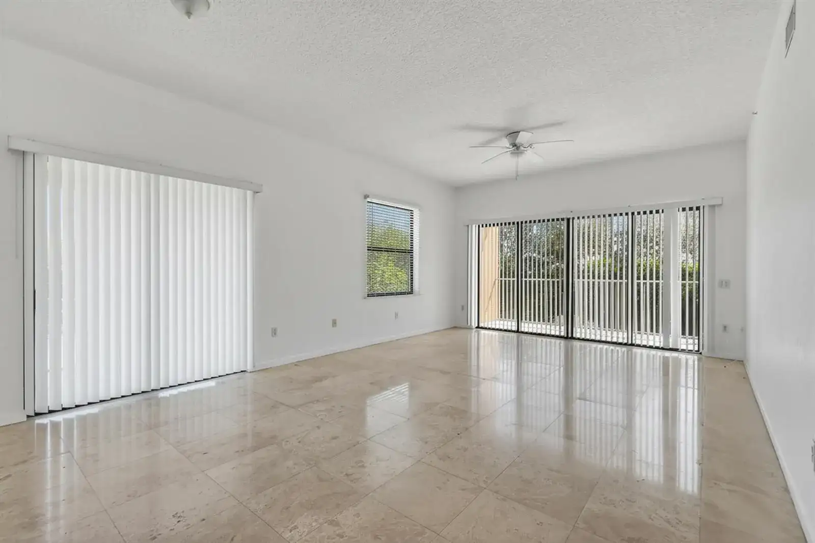 1650 Presidential Way # 210, West Palm Beach FL 33401 photo 2
