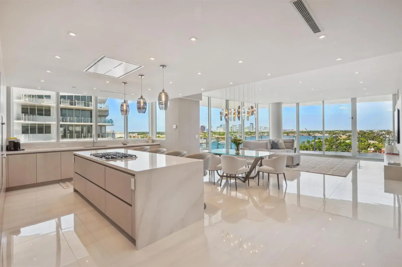 2241 SE 17th Street # 801, Fort Lauderdale FL 33316