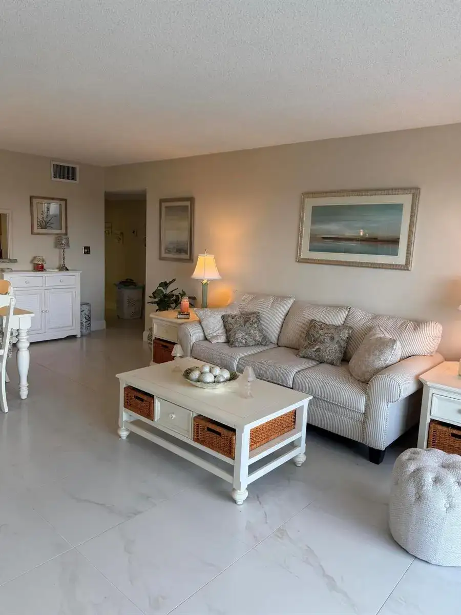1150 Hillsboro Mile # 405, Hillsboro Beach FL 33062 photo 5