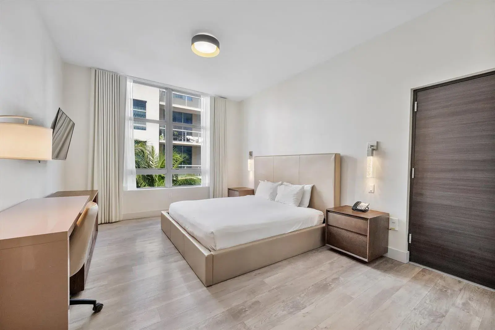 777 N Ocean Drive Unit S404, Hollywood FL 33019