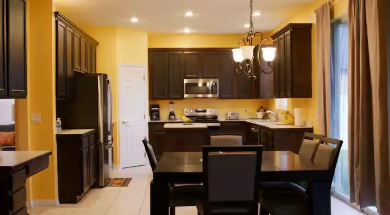 2642 Maggiore Circle, Kissimmee FL 34746 photo 3
