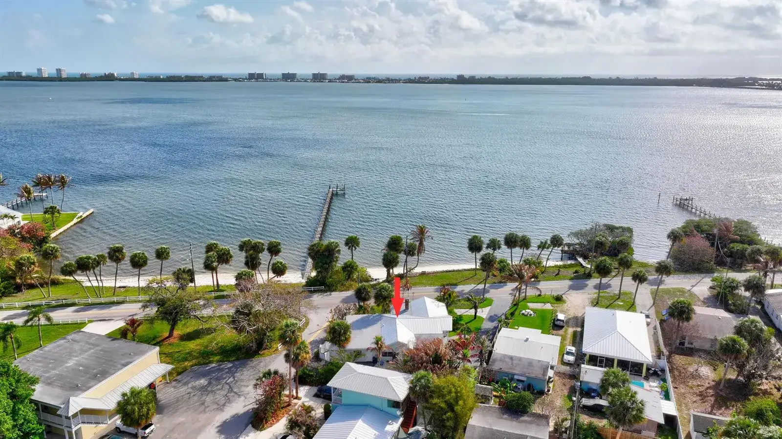 4490 NE Indian River Drive, Jensen Beach FL 34957 photo 2
