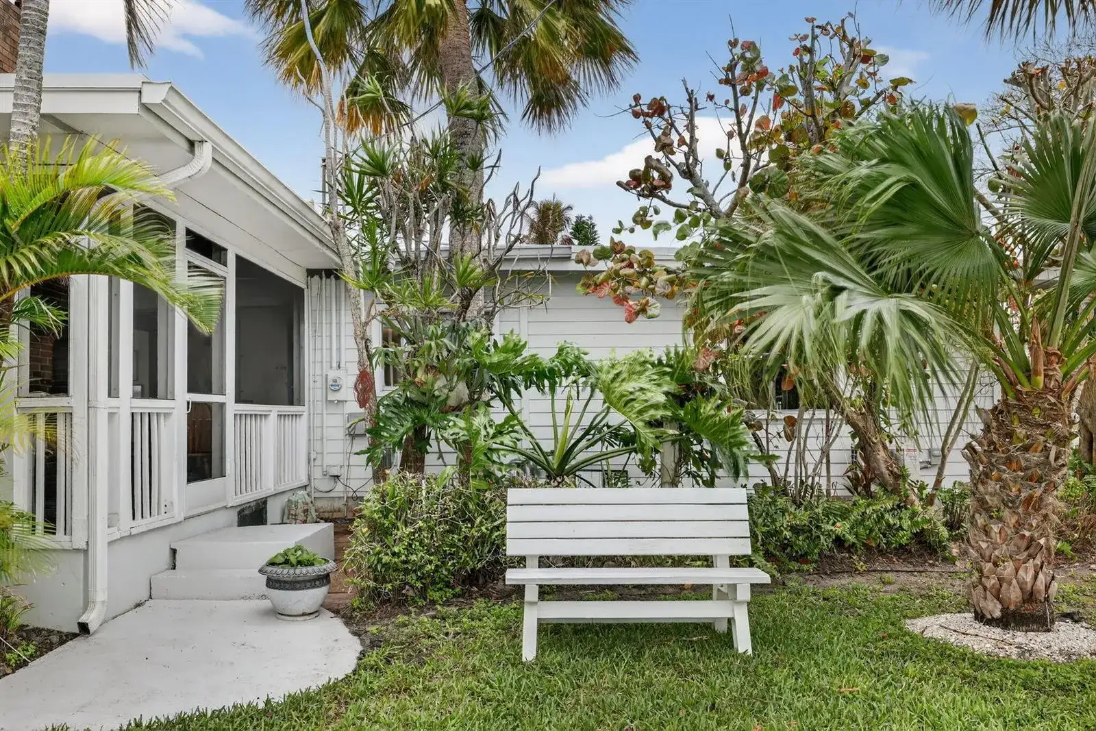 4490 NE Indian River Drive, Jensen Beach FL 34957 photo 5