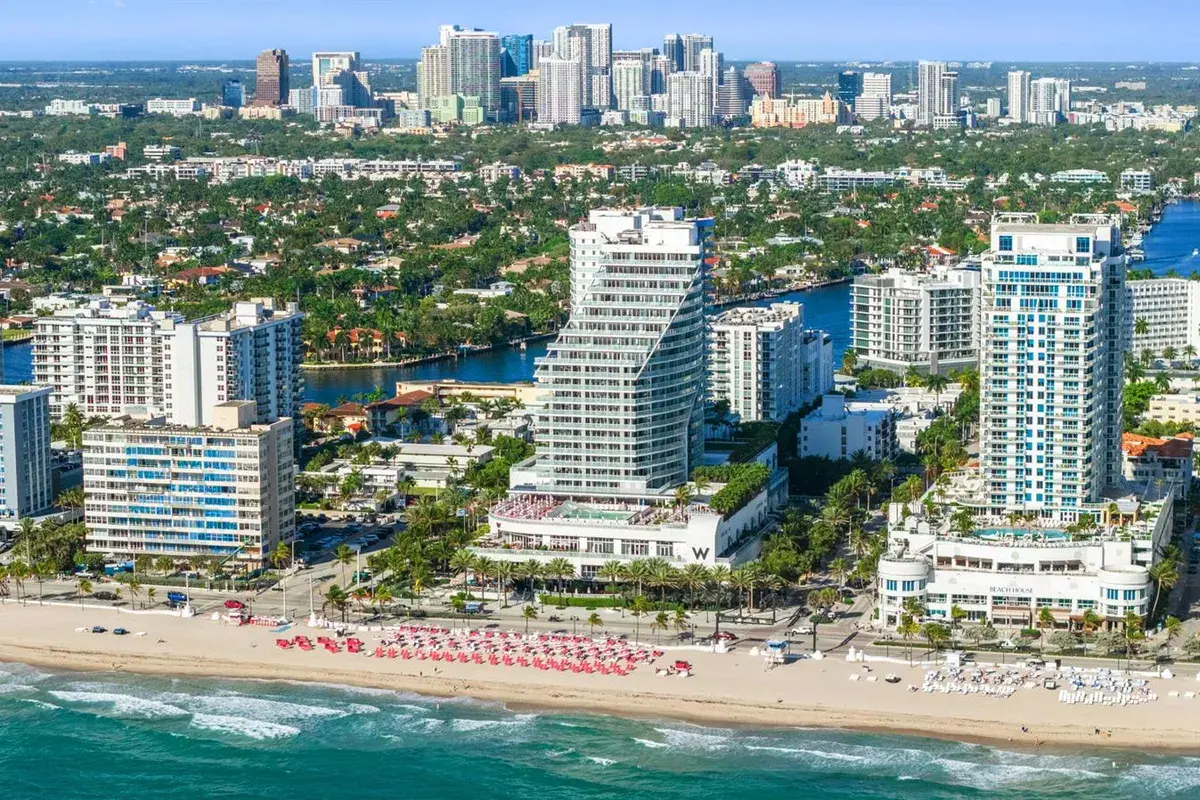3101 Bayshore Drive # 2105, Fort Lauderdale FL 33304