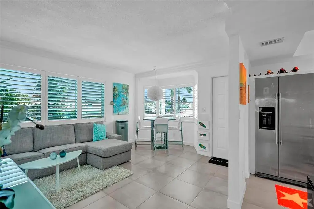 535 Hendricks Isle # 209, Fort Lauderdale FL 33301