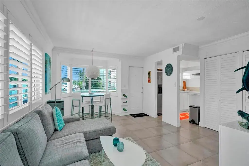535 Hendricks Isle # 209, Fort Lauderdale FL 33301