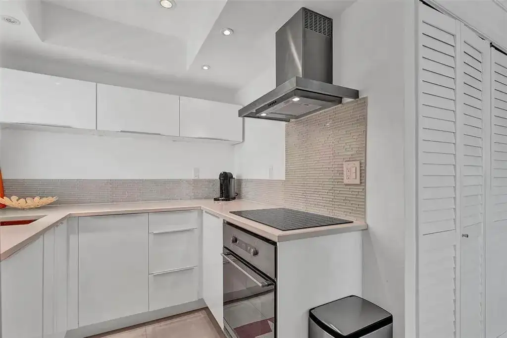 535 Hendricks Isle # 209, Fort Lauderdale FL 33301 photo 4