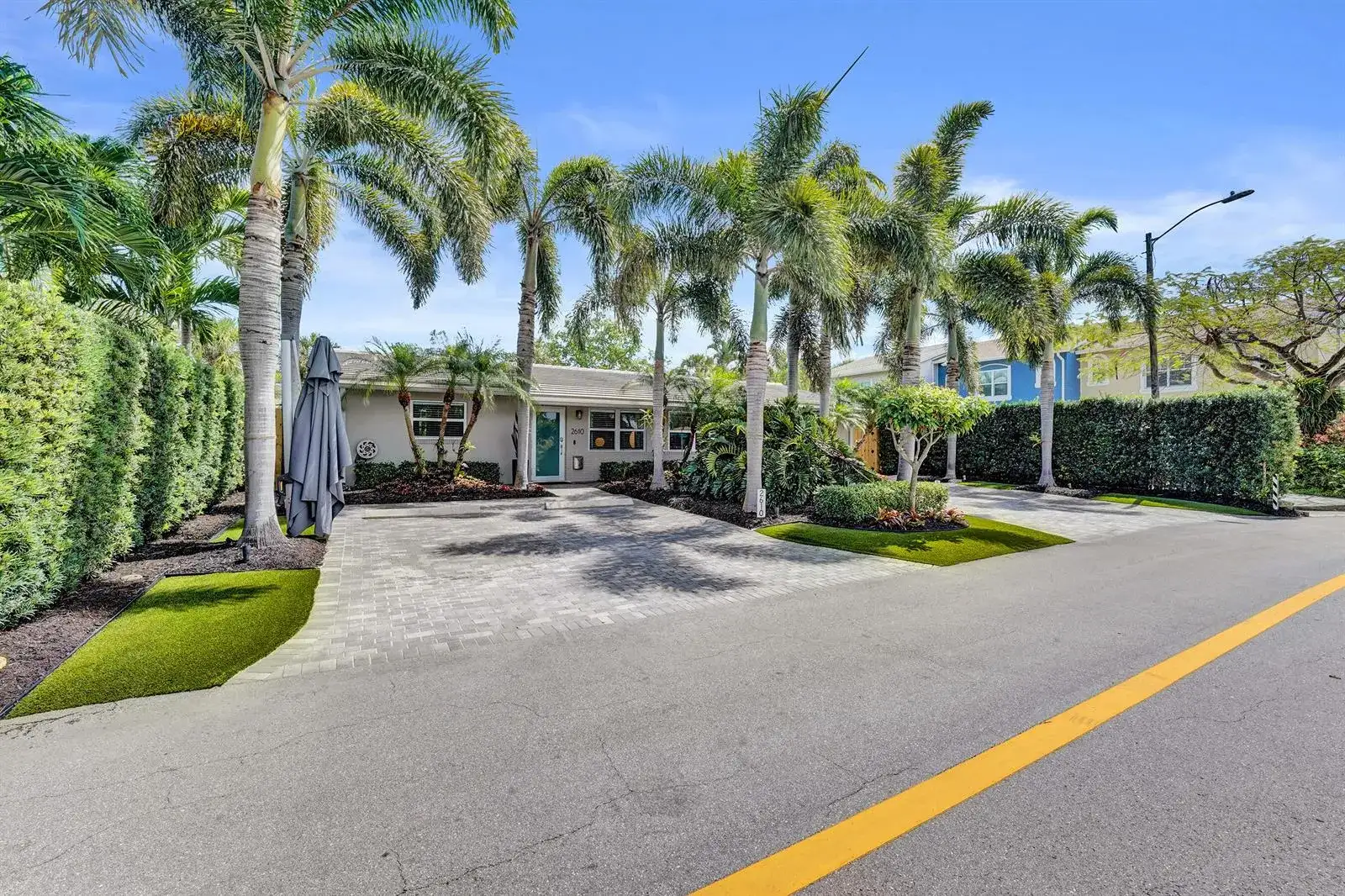 2610 NE 10th Terrace # 2610, Wilton Manors FL 33334 photo 2